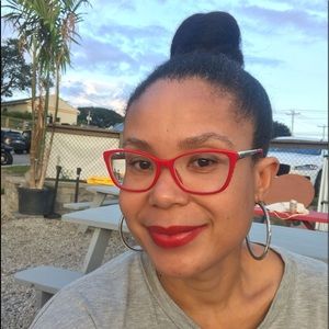 Meet your Posher, Georgette